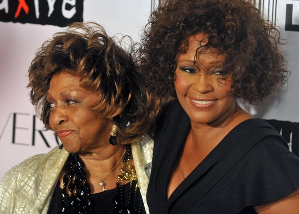 Cissy, la madre de Whitney Houston responde a la entrevista de Boby Brown