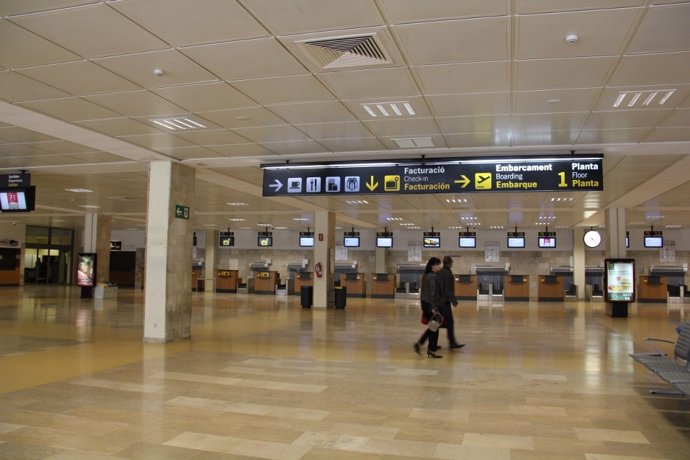Aeropuerto De Girona