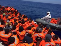 Más de 3.000 inmigrantes rescatados en el Mediterráneo en los últimos dos días