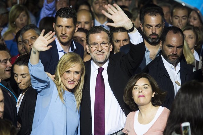 Rajoy, Sáenz de Santamaría y Cifuentes, en la apertura de campaña