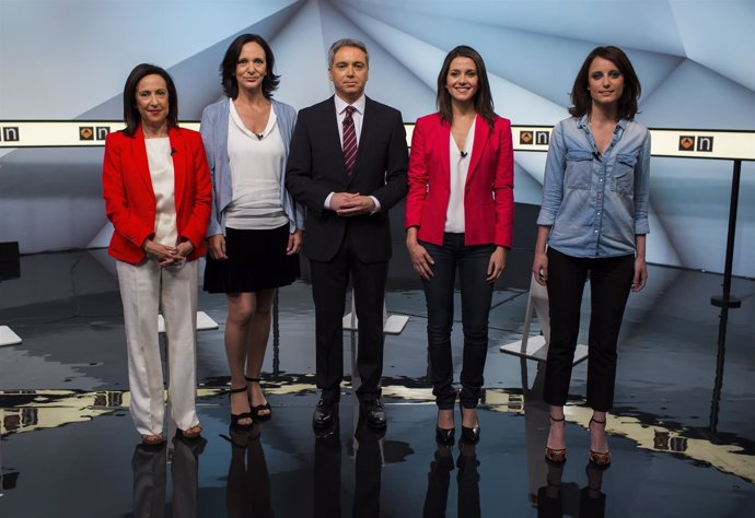 Robles (PSOE), Bescansa (Unidos Podemos), Arrimadas (Ciudadanos) y Levy (PP)