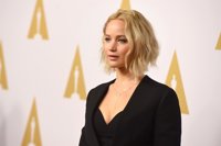 Jennifer Lawrence y Adam McKay, juntos en el biopic de Elizabeth Holmes