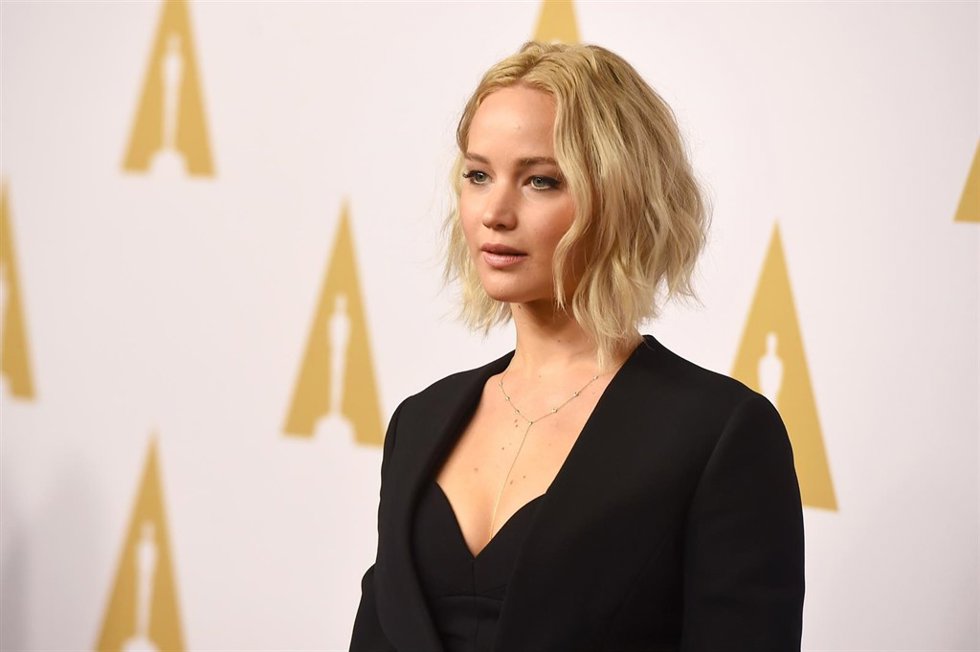JENNIFER LAWRENCE 