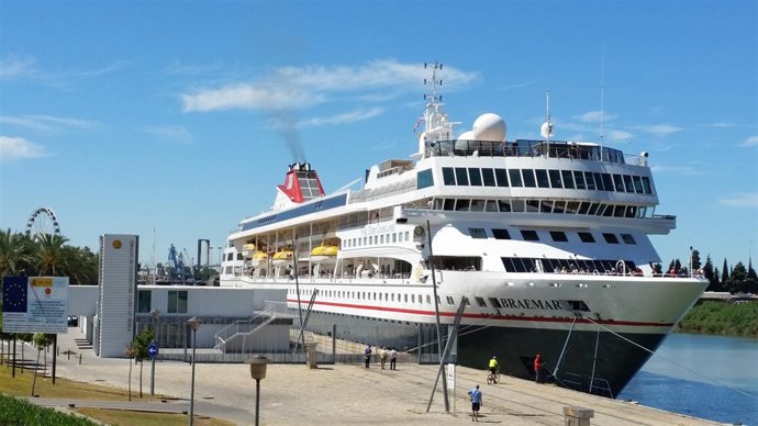 INFORMACIÓN BRAEMAR ATRACADO HOY EN MUELLE DELICIAS (PUERTO DE SEVILLA)