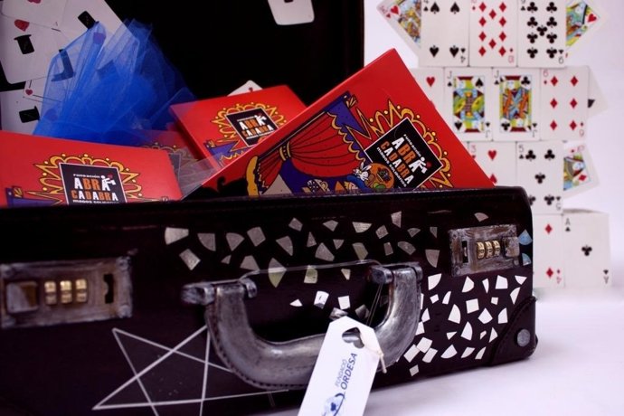 Material de los talleres de magia de la Fundación Abracadabra