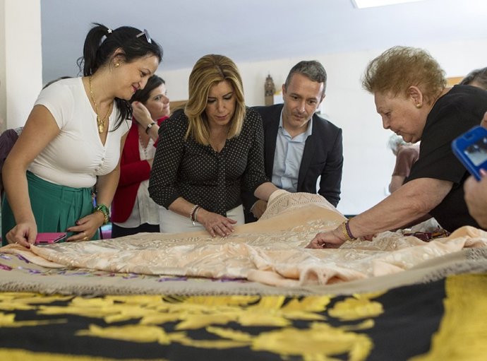 Visita de la presidenta de la Junta, Susana Díaz, a Camas