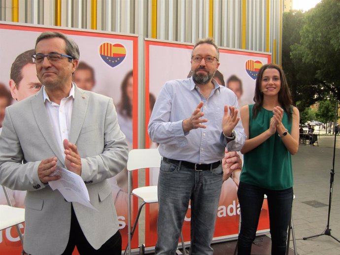 Acto electoral de Inés Arrimadas, Juan Carlos Girauta y Martín Barra, C's 