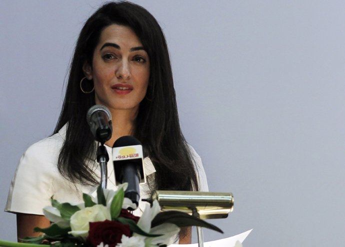 British lawyer Amal Alamuddin speaks at a seminar to