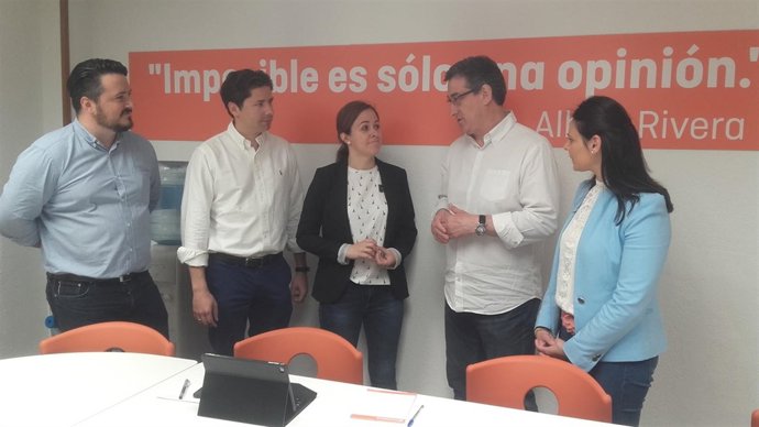 Reunión de Ciudadanos con la Asociación de Familias Numerosas. 