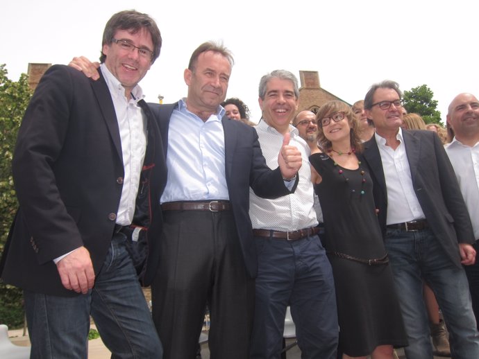 C.Puigdemont, M.Calçada, F.Homs, C.Tarrida y A.Mas