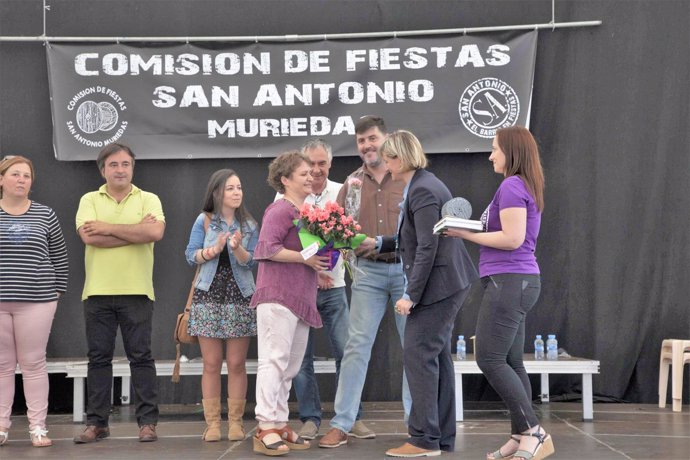 Entrega del premio Barrio San Antonio 2016 al colegio Pedro Velarde