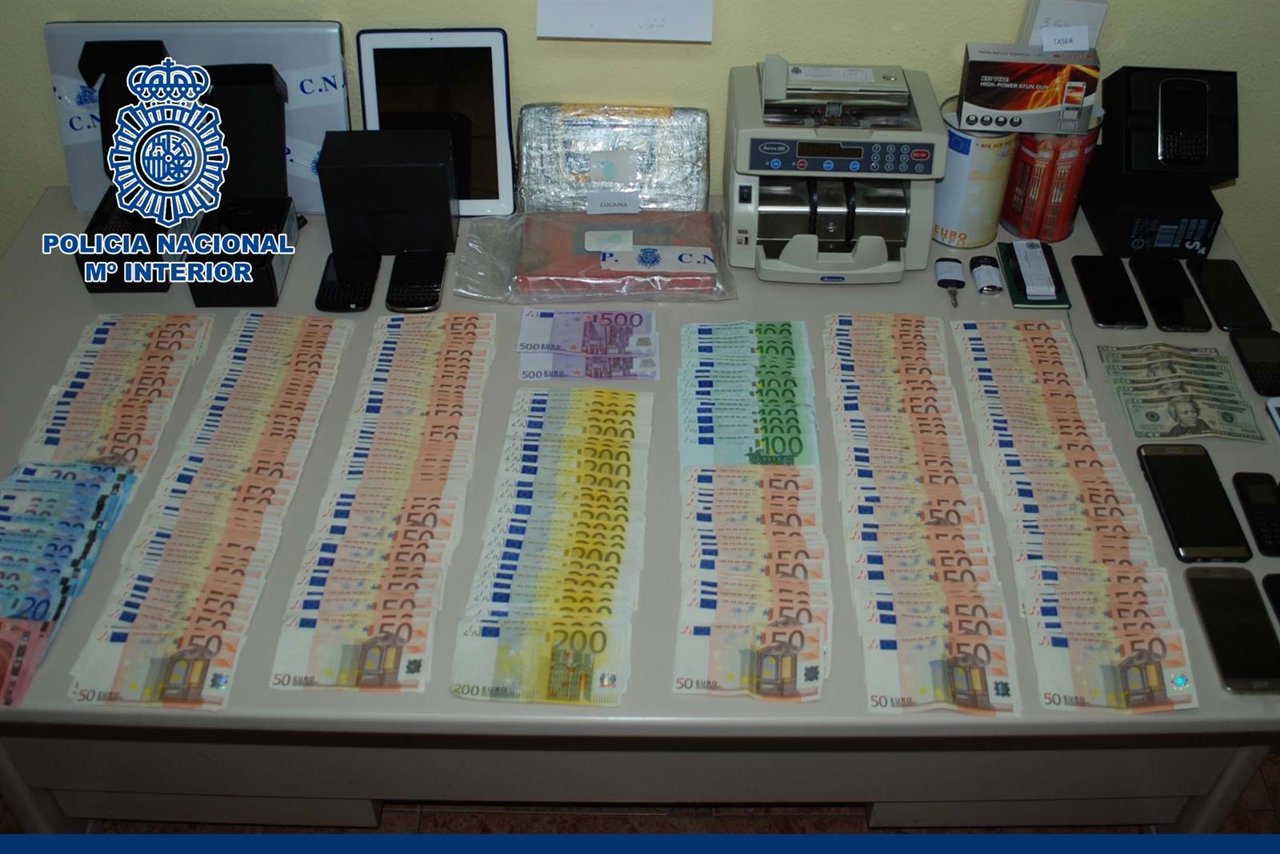 Dinero incautado en el domicilio del detenido