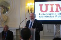 Arias Cañete dice que a la UE le preocupa el déficit de España "sea cual sea el Gobierno"