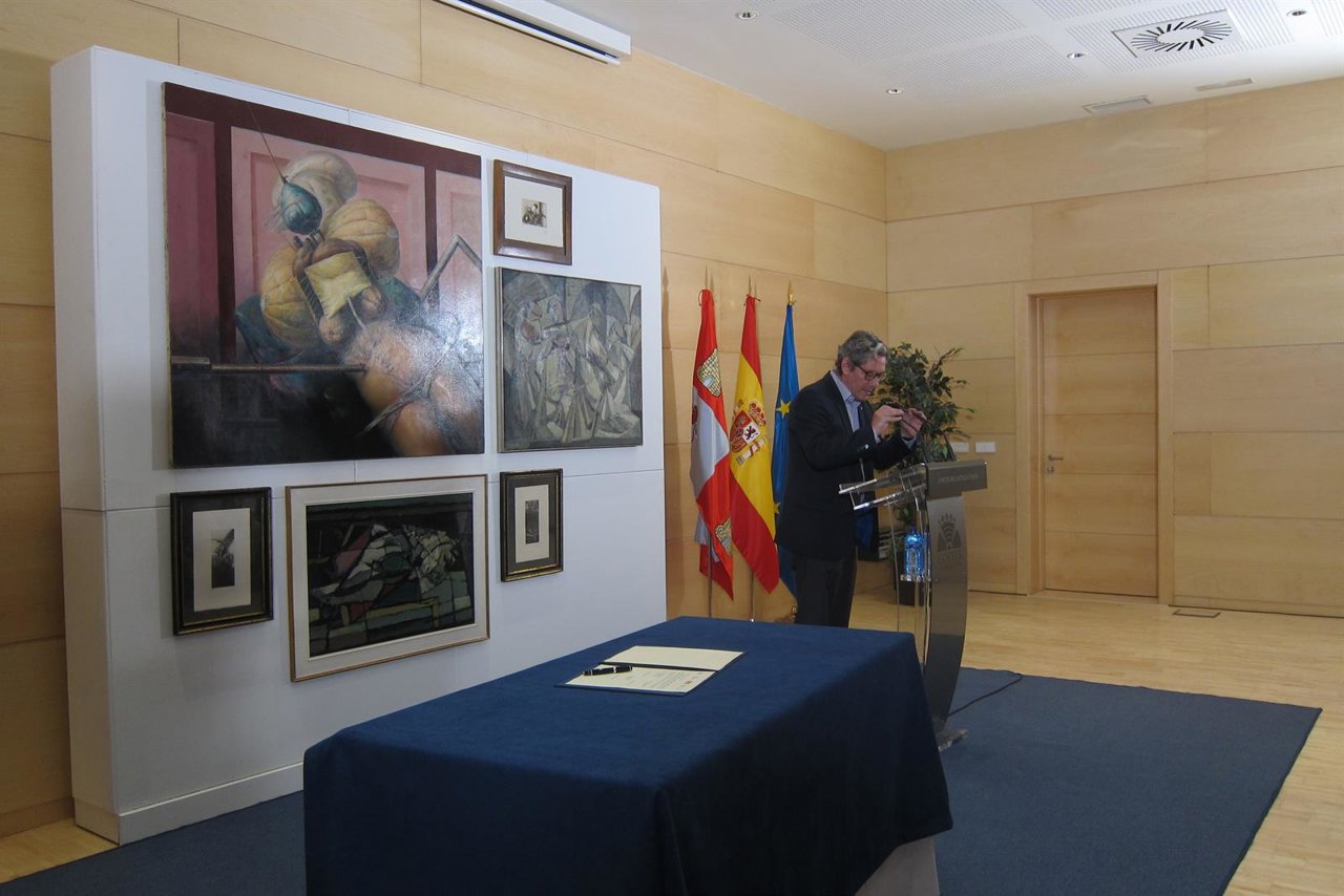 Presentación de algunas de las obras donadas del burgalés Luis Sáez