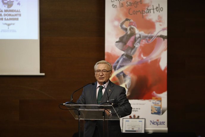 Martín Manceñido, presidente de la Federación Española de Donantes de Sangre