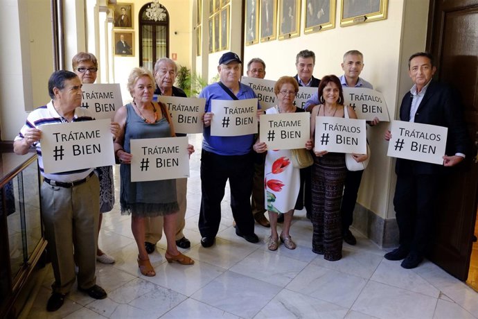 Campaña #Tratamebien