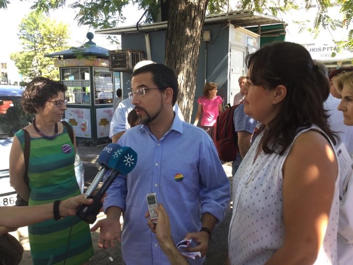 Pascual y Honorato este lunes atendiendo a los medios