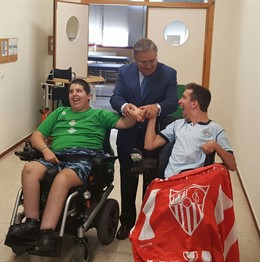 Zoido en el Mercedes Sanroma.