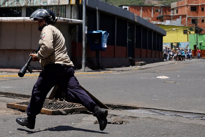 Tres muertes durante las marchas por la falta de alimentos en Venezuela