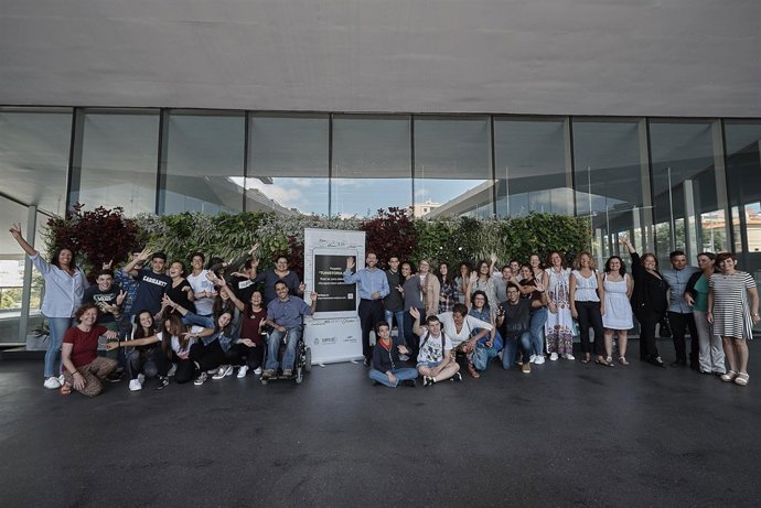 NOTA DE PRENSA Y FOTOGRAFÍA: DISCAPACIDAD PROYECTO EDUCATIVO