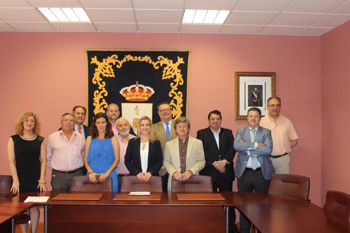 Reunión de la alcaldesa de alcalá de Guadaíra con respresentantes de FICA