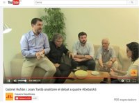 Rufián, Tardà, Rovira y Comín siguen el debate a cuatro entre bromas y con palomitas