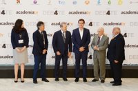 Albert Rivera reitera que pactará con el PP o con el PSOE pero solo si hay regeneración