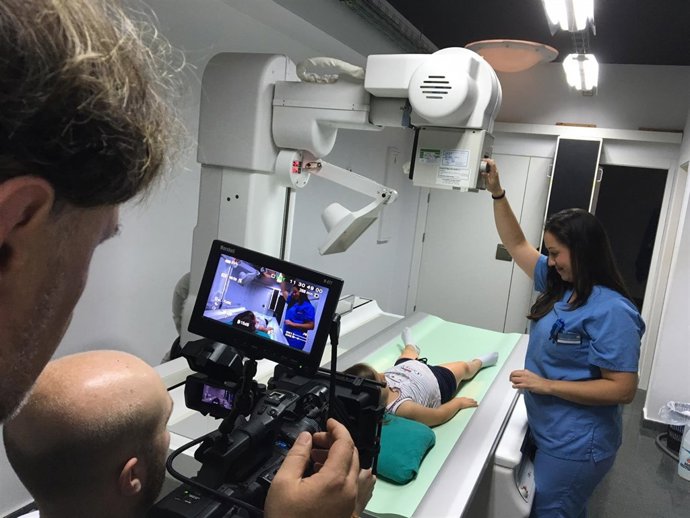 Nota De Prensa Y Foto