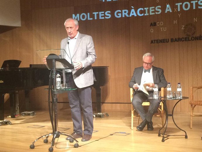 El pdte.Del Ateneu Barcelonès, Jordi Casassas, y el pdte. Del Conca, C.Duarte