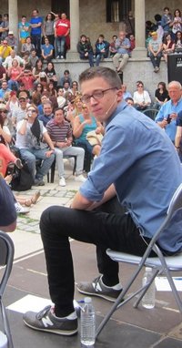 Errejón ve a Sánchez "encallado" en marzo y le avisa de que con  "resquemores" dejarán "salir vivo" a Rajoy