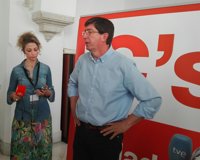 Marín  ve "positivo, pero no suficiente" el primer año de gobierno de Susana Díaz