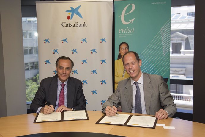 Enisa y Caixabank firman un convenio de colaboración