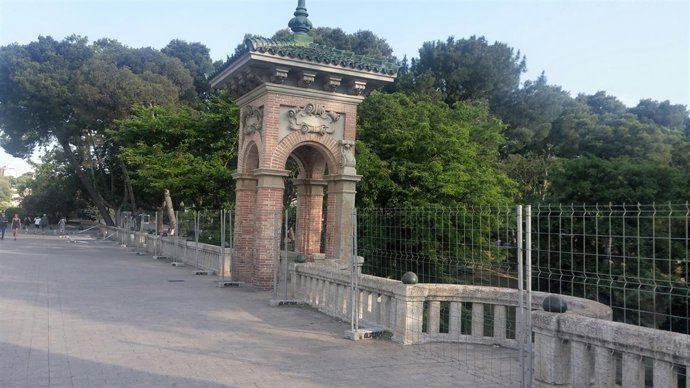 Foto del Puente de los Cantautores