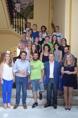 Ruiz Espejo y voluntarios SVE