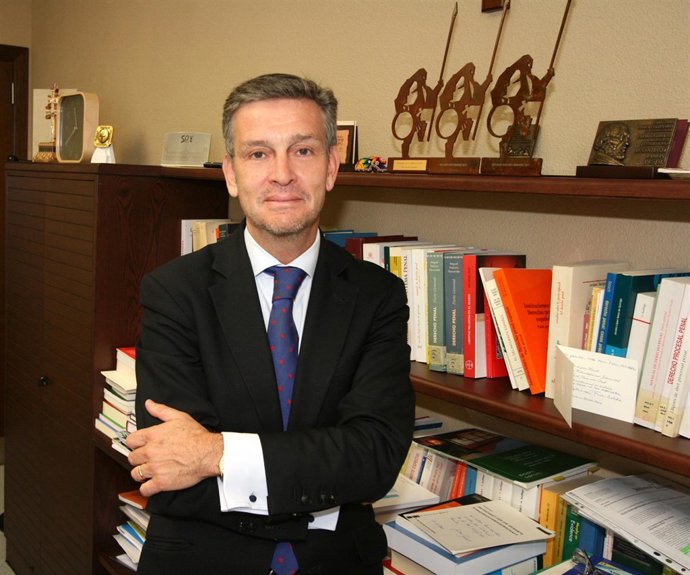 El rector de la UAO CEU, Carlos Pérez del Valle