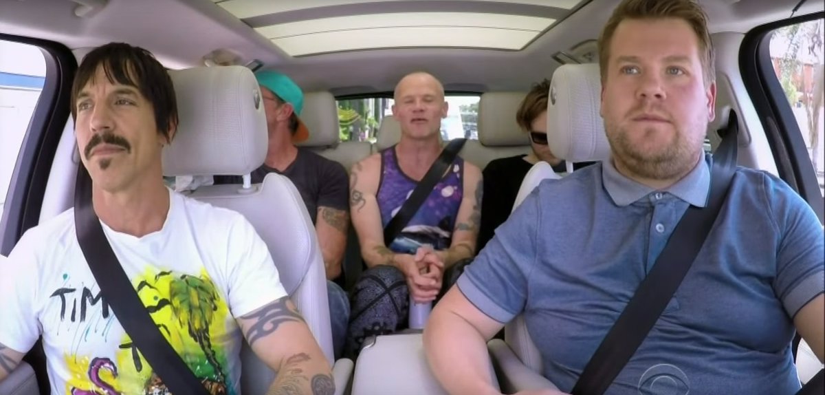 James Corden Y Red Hot Chili Peppers Semidesnudos En Carpool Karaoke