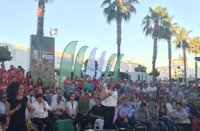 Díaz compara a Iglesias con 'Mortadelo' y lo ve "la pareja perfecta" de Rajoy