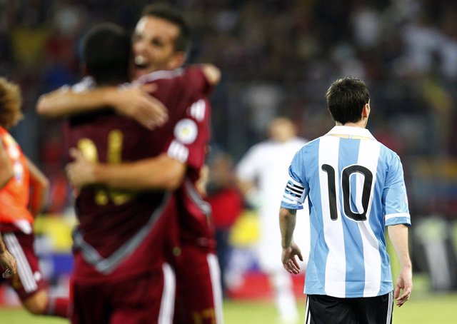 Leo Messi Abandona Decepcionado El Venezuela-Argentina