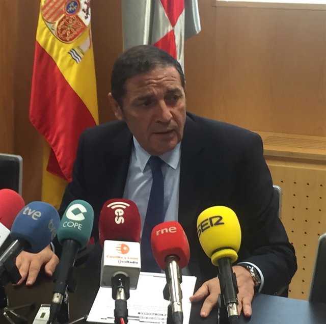 El consejero de Sanidad de Castilla y León, Antonio María Sáez