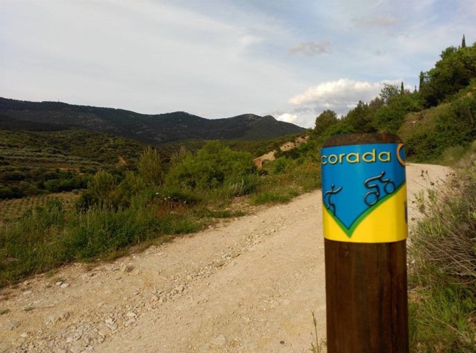 Nueva señalización de esta ruta en la Sierra de Victor, en Sediles 