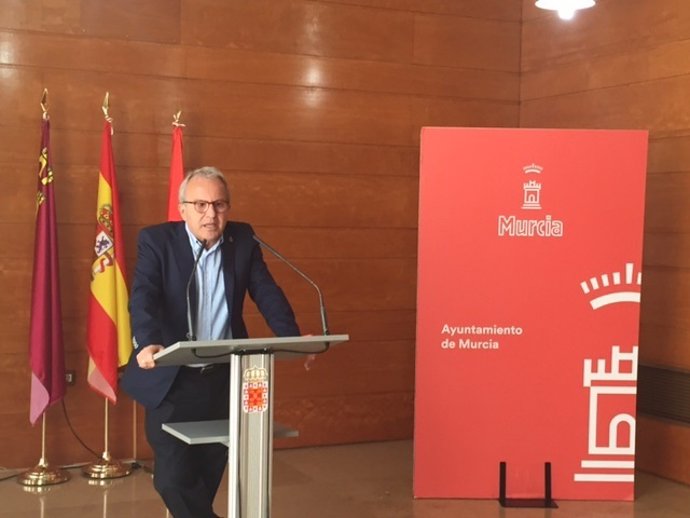 RUEDA  DE PRENSA FELIPE COELLO