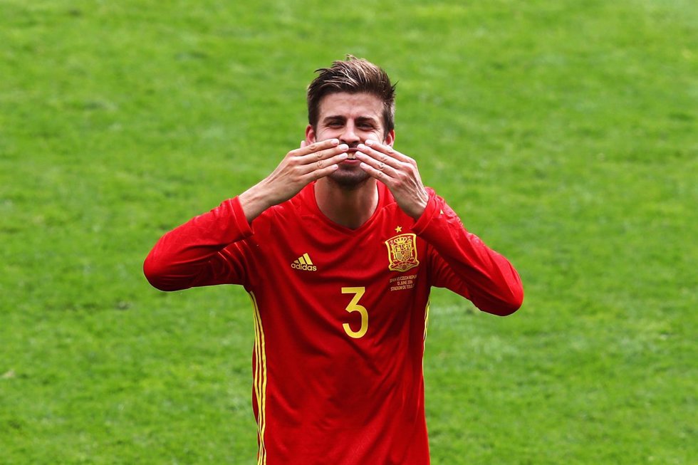 GERARD PIQUÉ