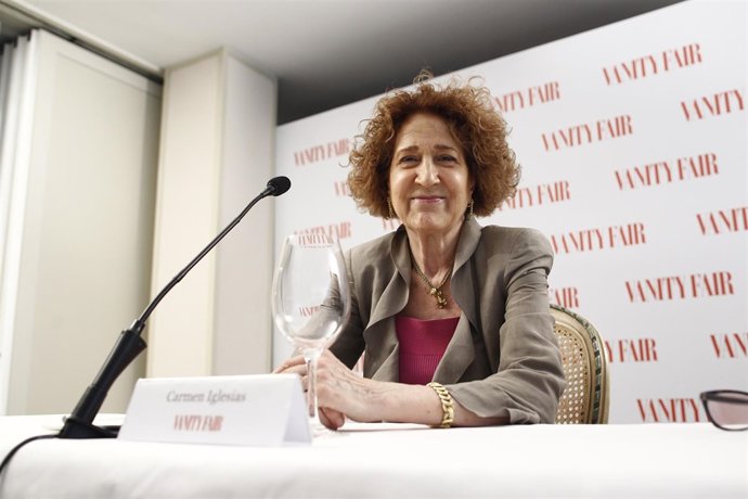 Desayuno de Vanity Fair con la directora de la Real Academia de la Historia