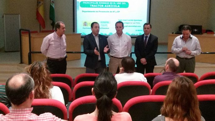 Jornada de prevención de riesgos en la agricultura