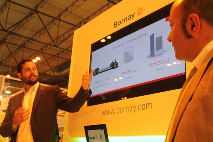 Presentación en Genera de baterías de Tesla para el hogar