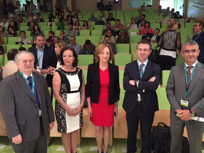 La consejera de Agricultura participa en un acto en el PITA 