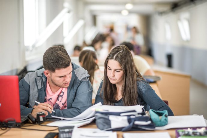 Alumnos de la Universidad Pablo de Olavide de Sevilla