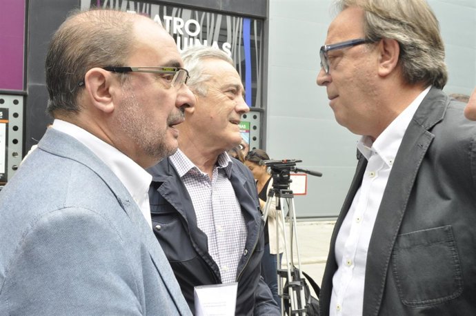 Javier Lambán, Carlos Pérez Anadón y Javier Sada (PSOE).