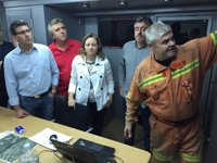 Diputación duplica las brigadas en el incendio de Bolbaite con más de 100 efectivos