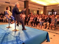 Santamaría dice que Rivera es el menos indicado para pedir a Rajoy que se vaya cuando ganó